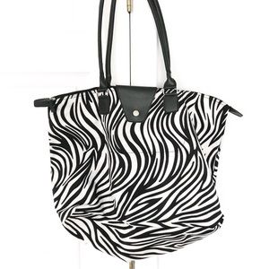 BRAND NEW Large Zebra Tote with Matching Wristlet